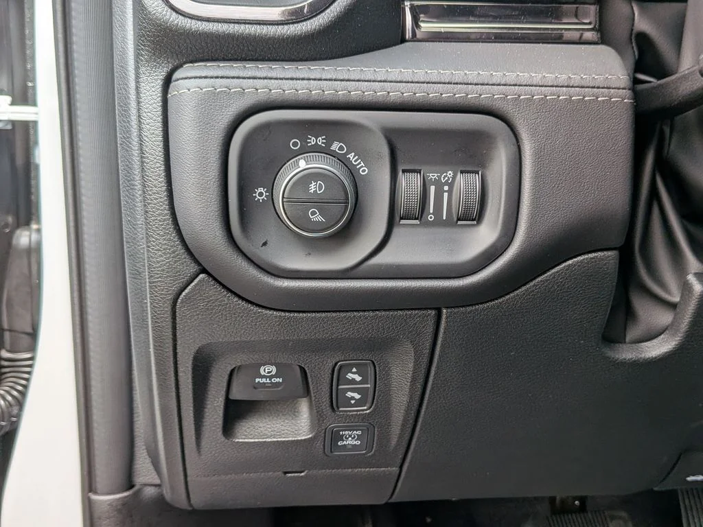 New 2026 White Ram Limited image 17