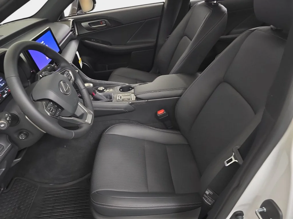New 2026 Ultra White Lexus F SPORT DESIGN AWD image 14