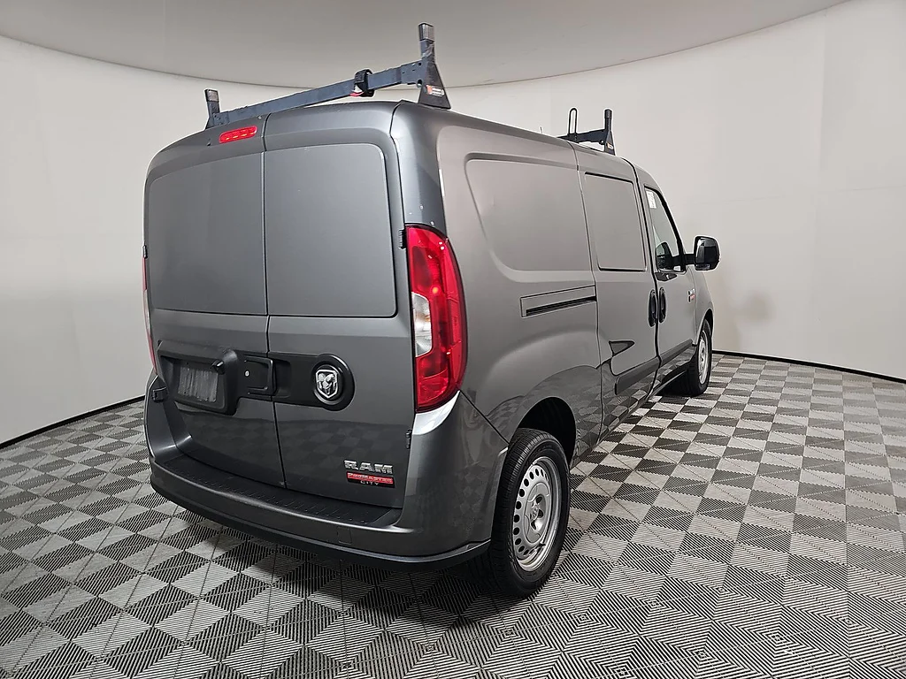 Used 2022 Quartz Grey Metallic Ram Base image 5