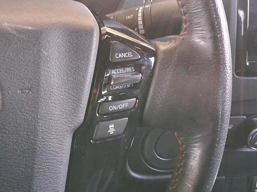 2022 Nissan Frontier PRO-X - Photo 12
