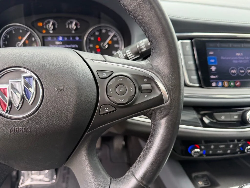 2021 Buick Enclave Premium - Photo 19