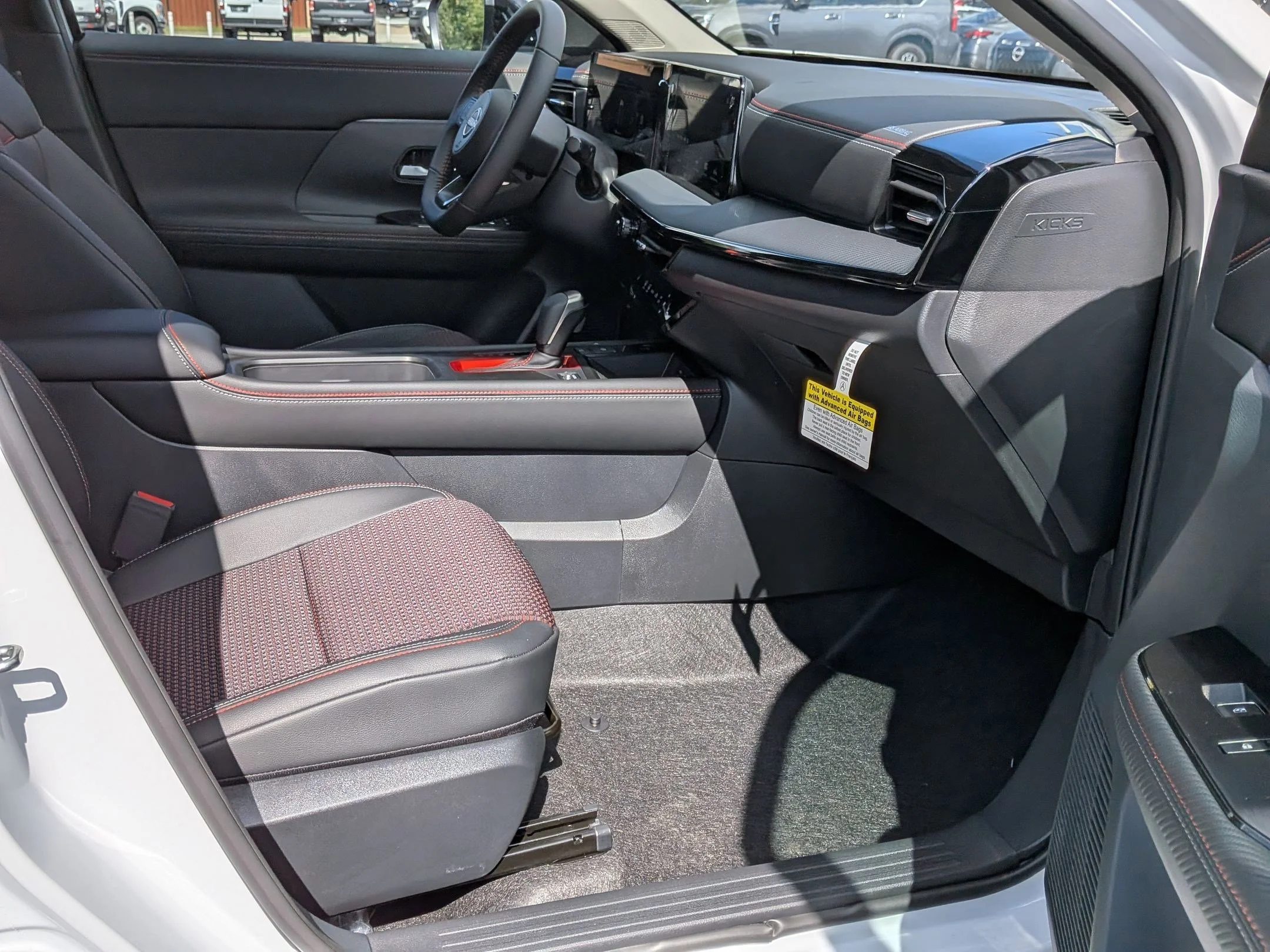 2026 Nissan KICKS SR AWD - Photo 22