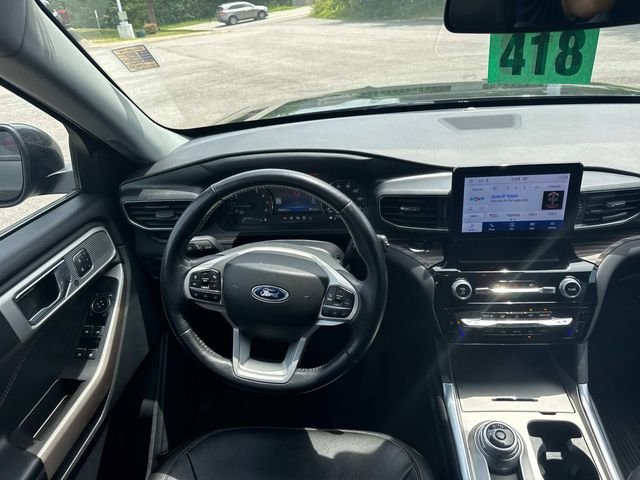 Used 2023 Green Ford Limited image 21