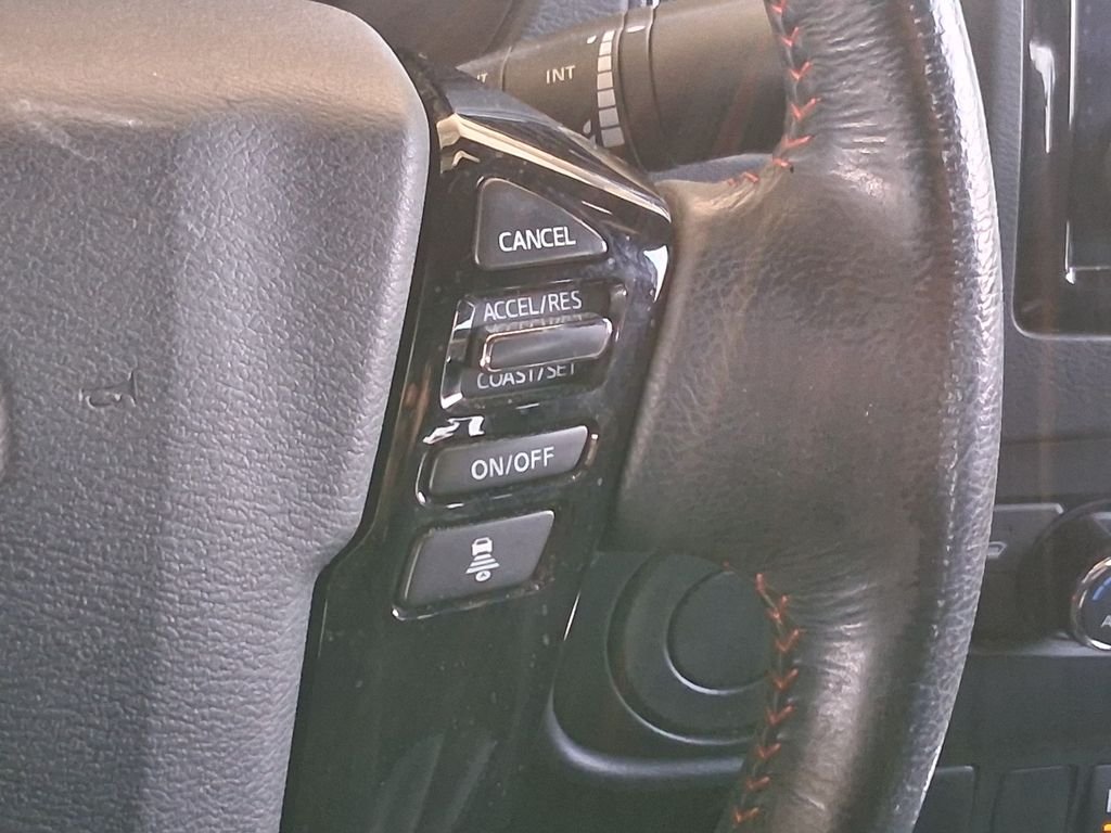 Used 2022 Gray Nissan PRO-X image 12