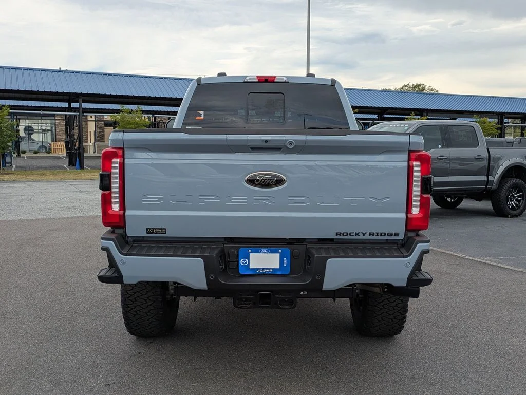 New 2026 Glacier Gray Metallic Tri-Coat Ford Lariat image 5