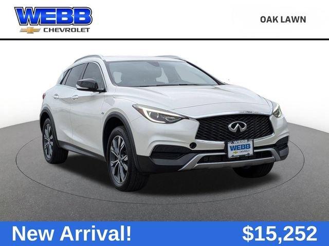 2018 INFINITI QX30 Luxury