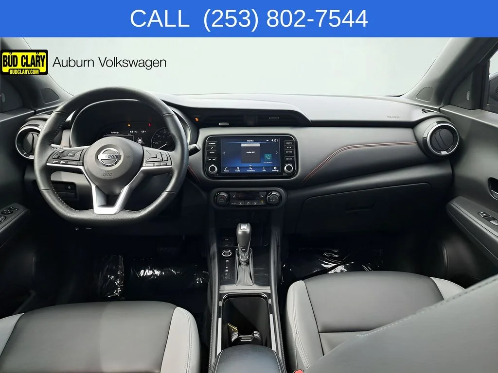 Used 2021 Gray Nissan SR image 22