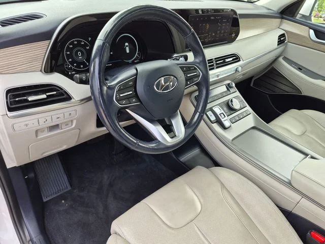 Used 2021 White Hyundai Limited image 10