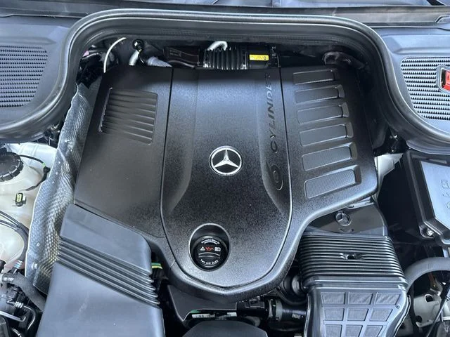 Used 2024 White Mercedes-Benz GLS 450 image 28