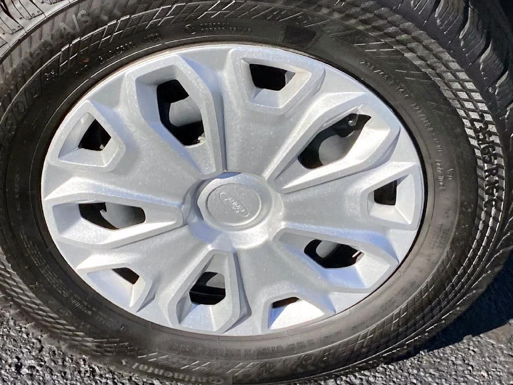 Used 2024 Oxford White Ford  image 25