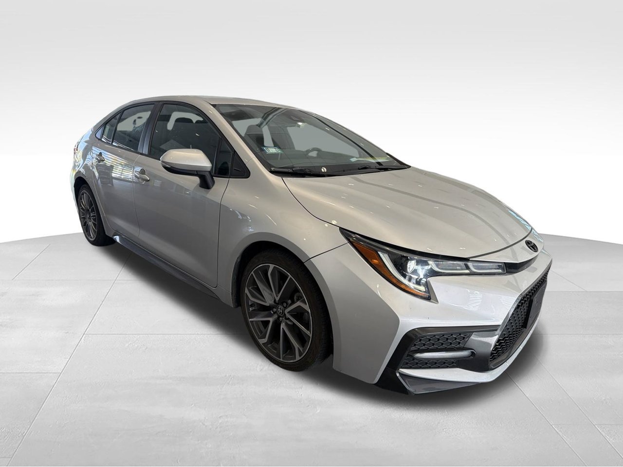 Used 2021 Silver Toyota SE image 2