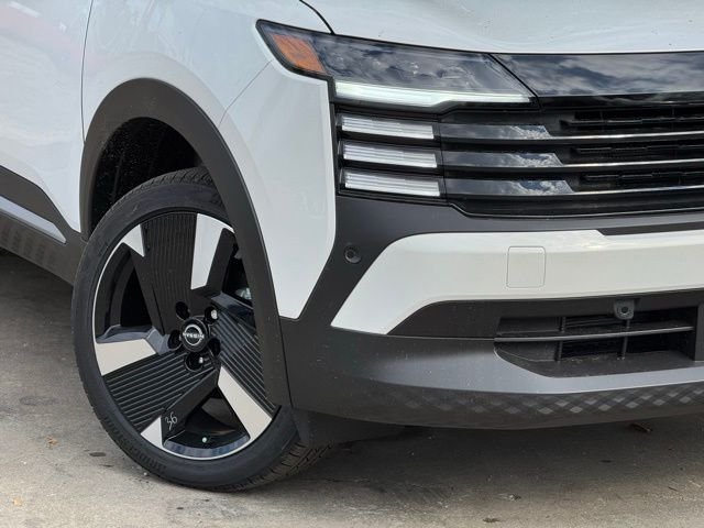 New 2026 White Nissan SR image 10