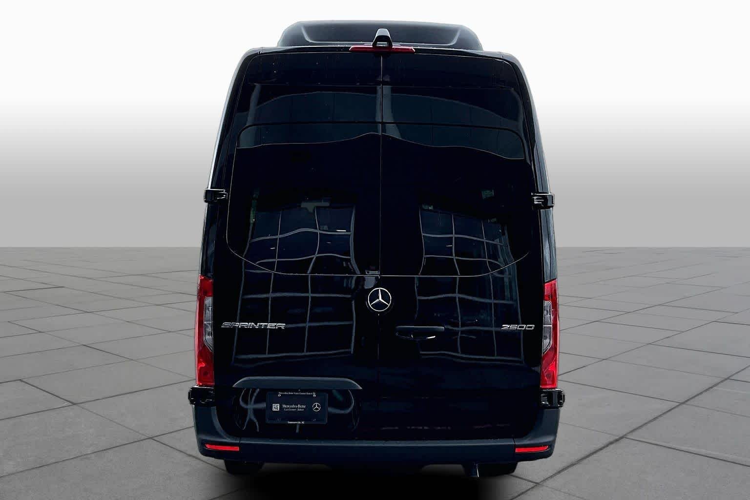 New 2026 Obsidian Black Metallic Mercedes-Benz  image 4