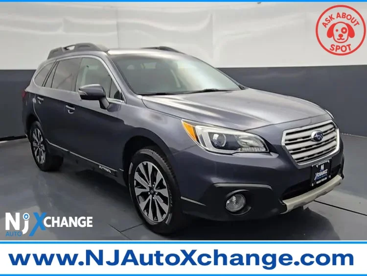 Used 2015  Subaru 3.6R Limited Wagon 4D image 1