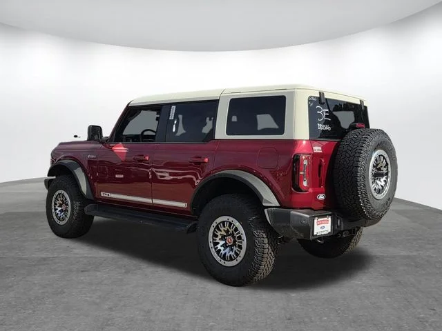New 2026 Ruby Red Metallic Tinted Clearcoat Ford Outer Banks® image 24