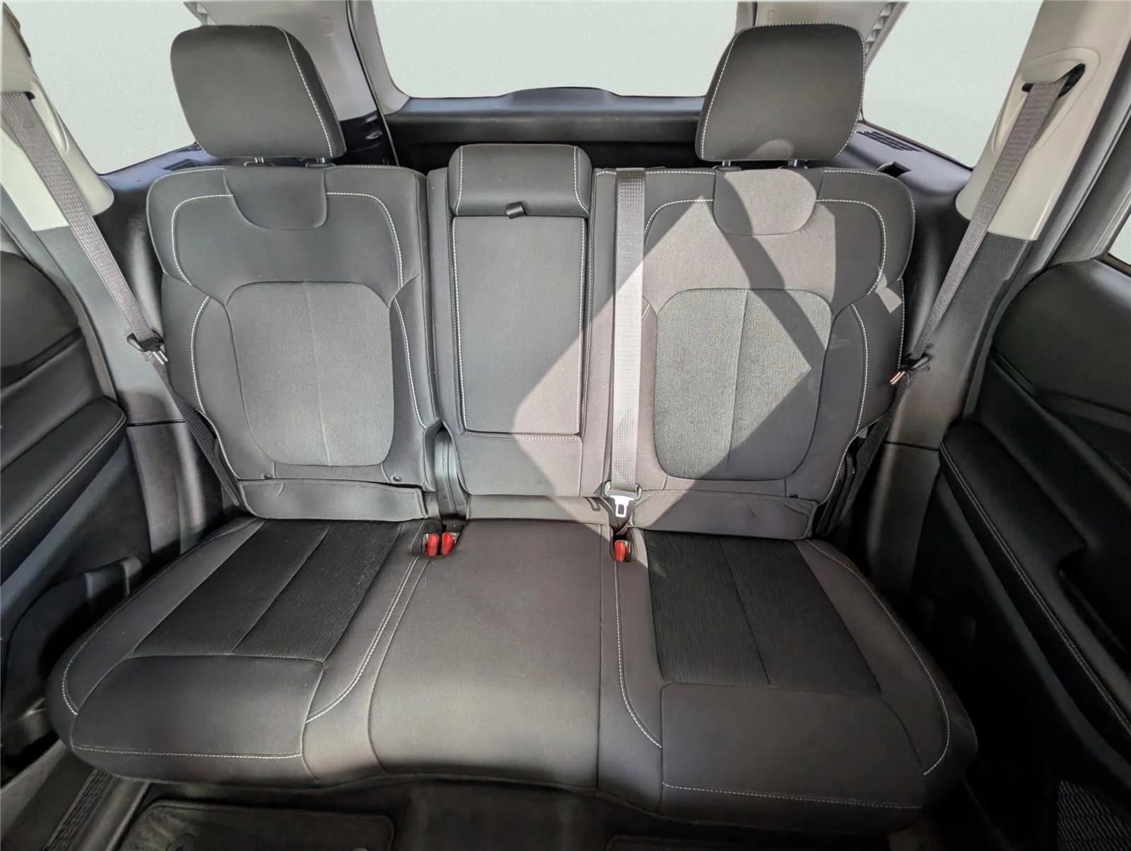 Used 2023 Bright White Clearcoat Jeep Laredo image 36