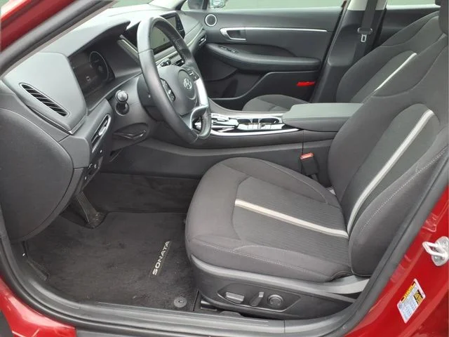 Used 2023 Red Hyundai SEL image 14