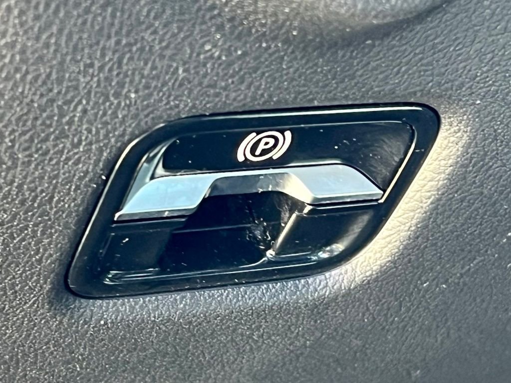 Certified Used 2022  Mercedes-Benz C 300 image 36