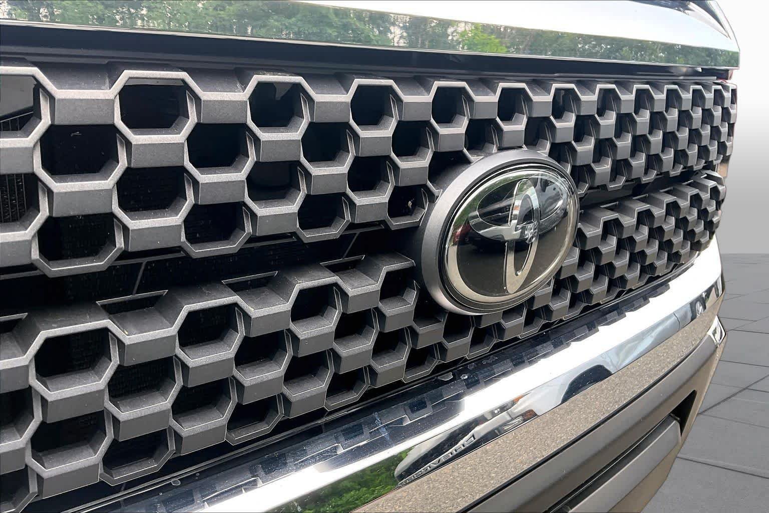 Used 2019 Silver Sky Metallic Toyota SR5 image 55