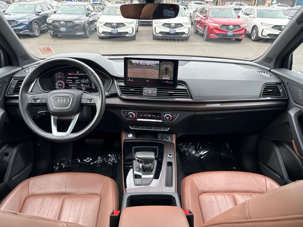 Used 2022 Florett Silver Metallic Audi 40 Premium Plus image 26