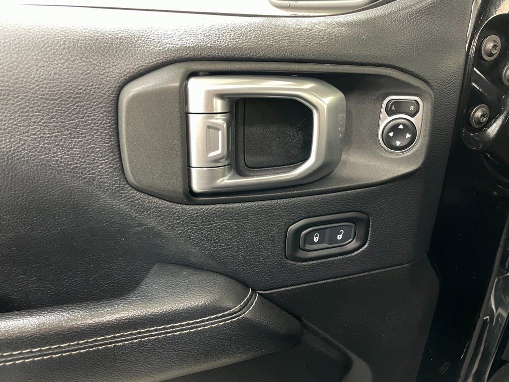 2018 Jeep Wrangler Unlimited Sahara - Photo 23