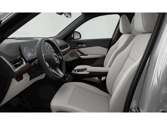 New 2027 Mineral White Metallic BMW xDrive28i image 6