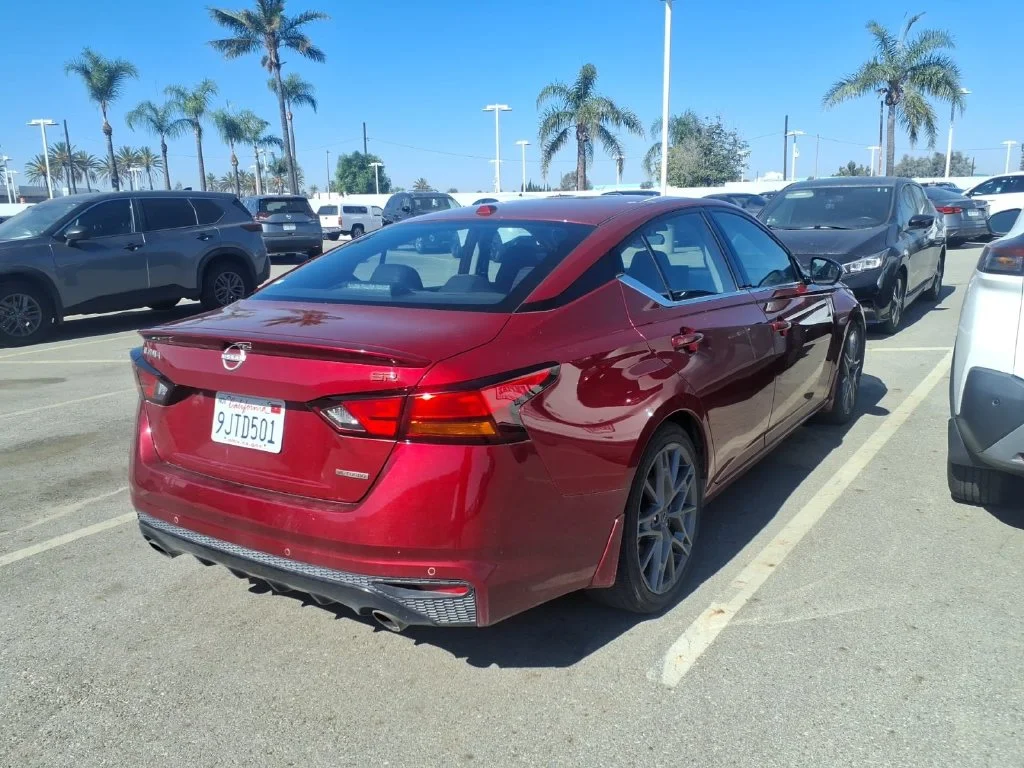 Certified Used 2024 Red Nissan 2.0 SR image 8