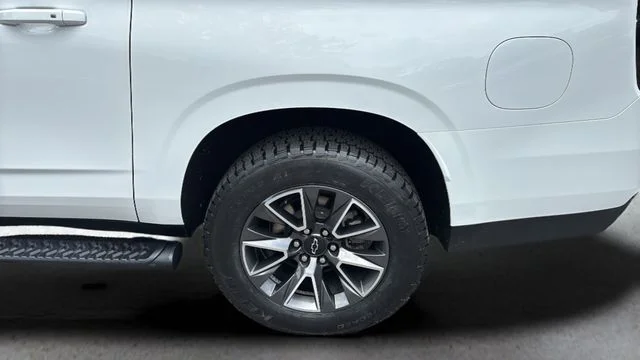 Used 2024 White Chevrolet Z71 image 42
