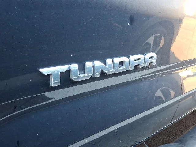 Used 2026  Toyota SR5 image 8