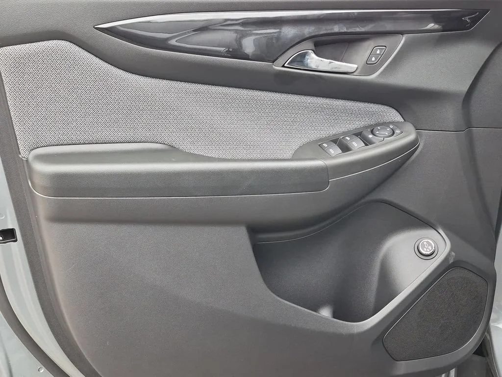 New 2026 Sterling Gray Metallic Chevrolet LT image 22