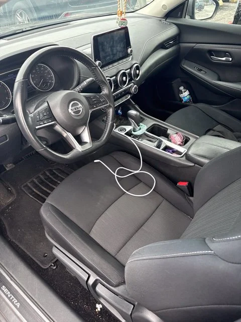 Certified Used 2022 Gray Nissan SV image 4