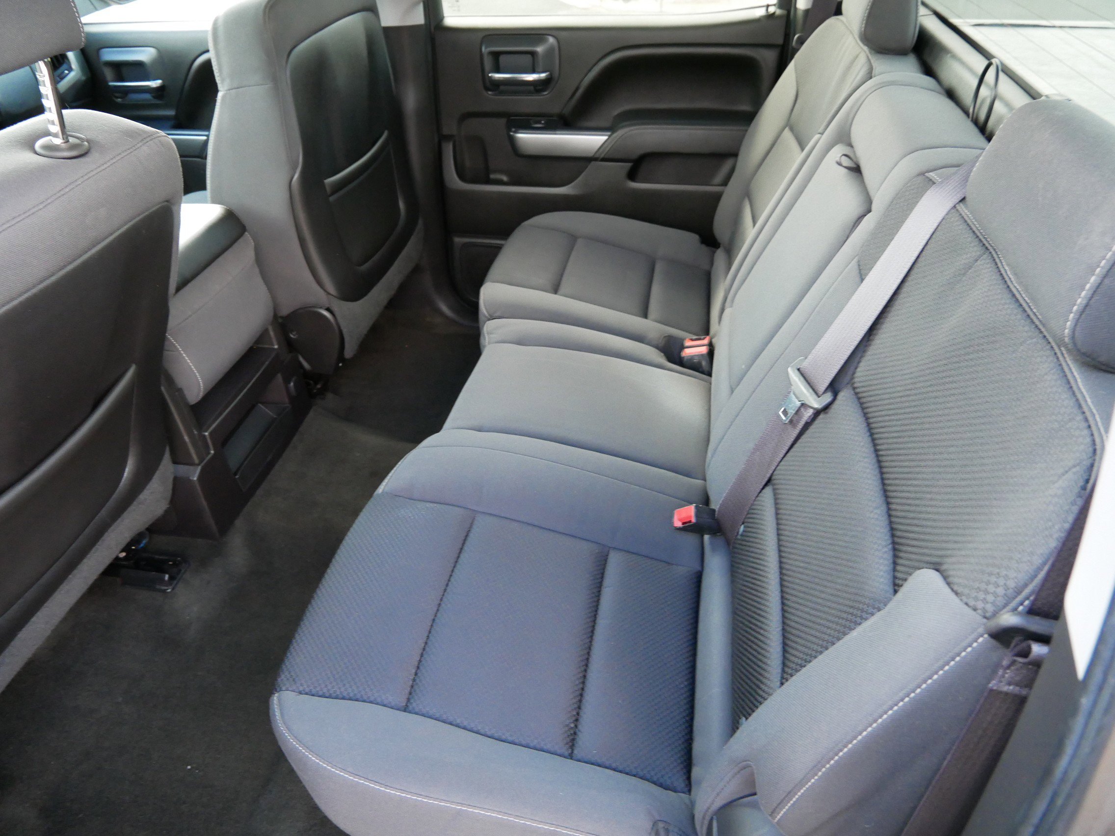 Used 2015 Deep Ruby Metallic Chevrolet LT image 12