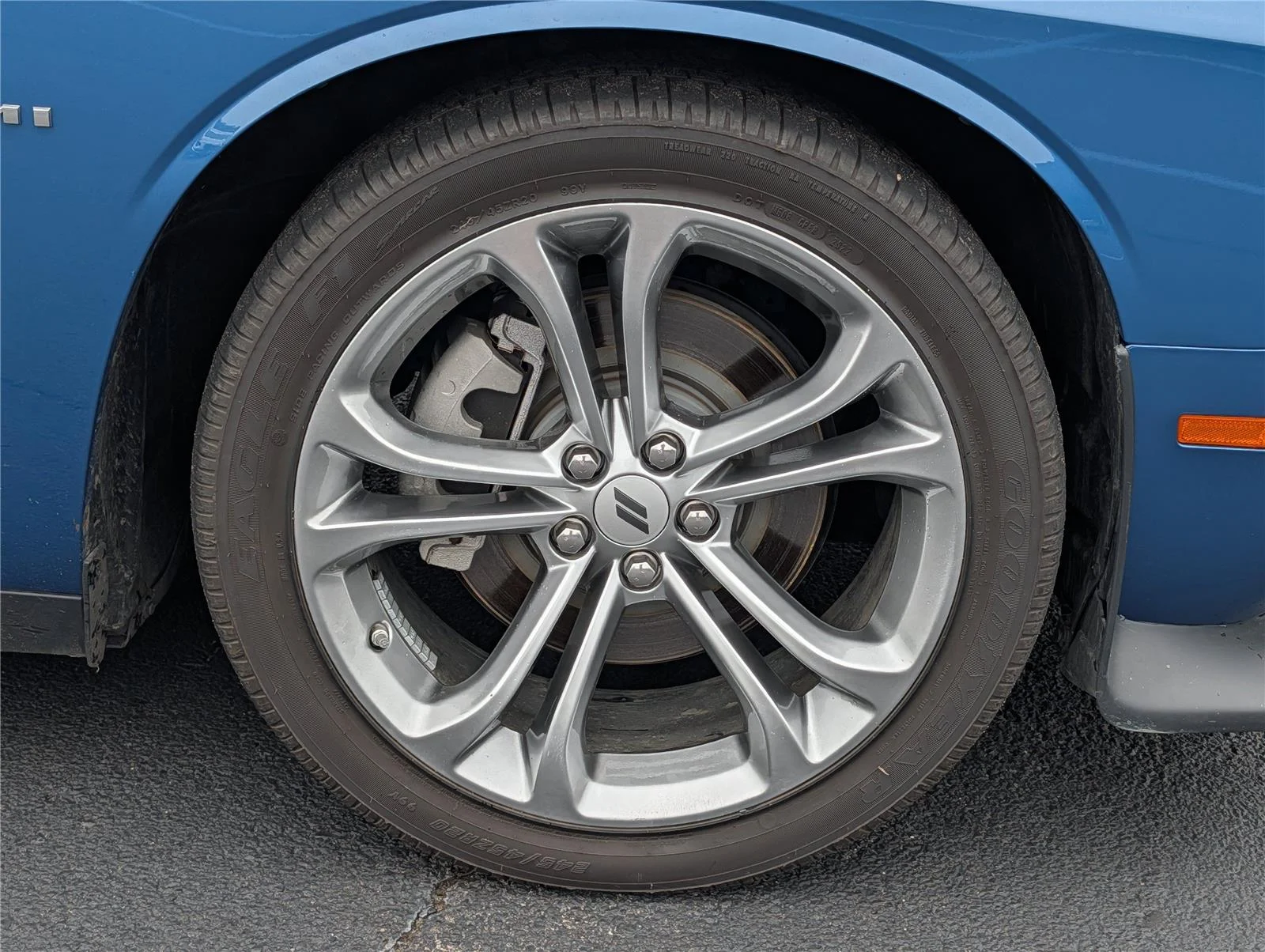 Used 2022 Frostbite Dodge R/T image 33