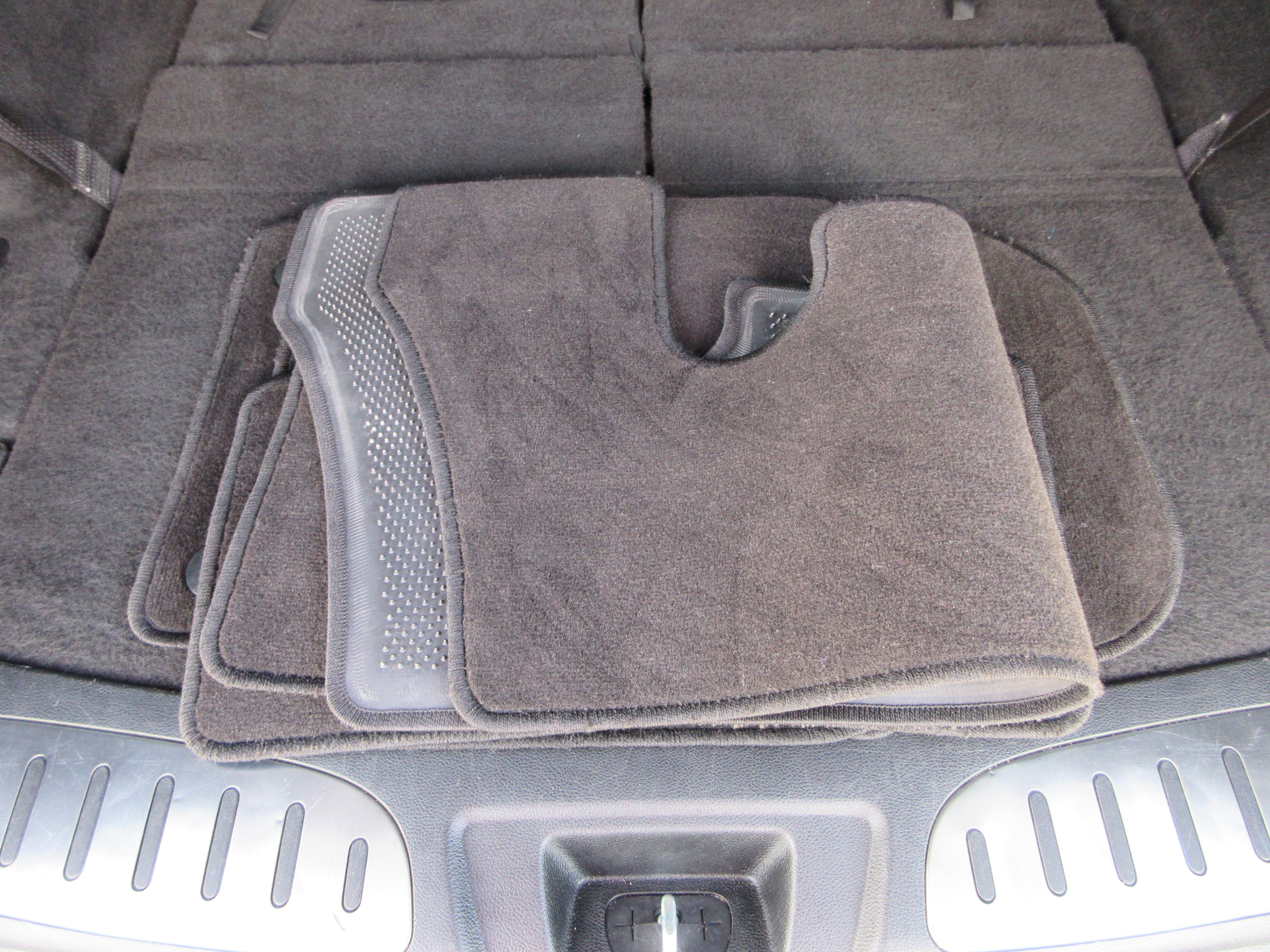 Used 2022 Destroyer Gray Clearcoat Dodge R/T image 58