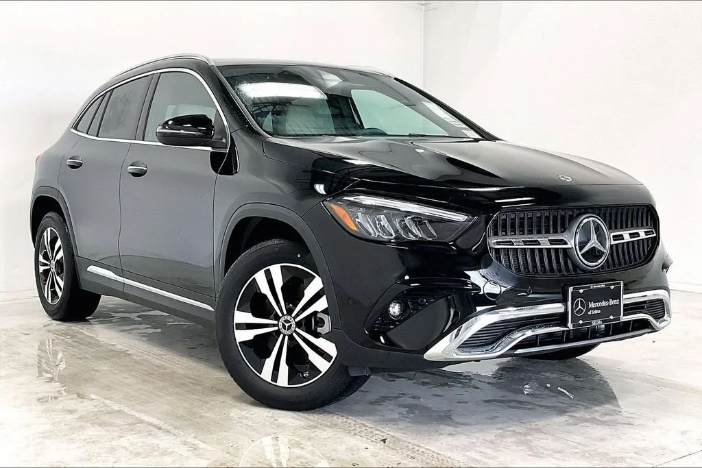New 2026 Night Black Mercedes-Benz GLA 250 image 13