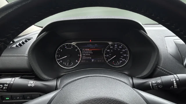 Used 2025 Gray Nissan SV image 15