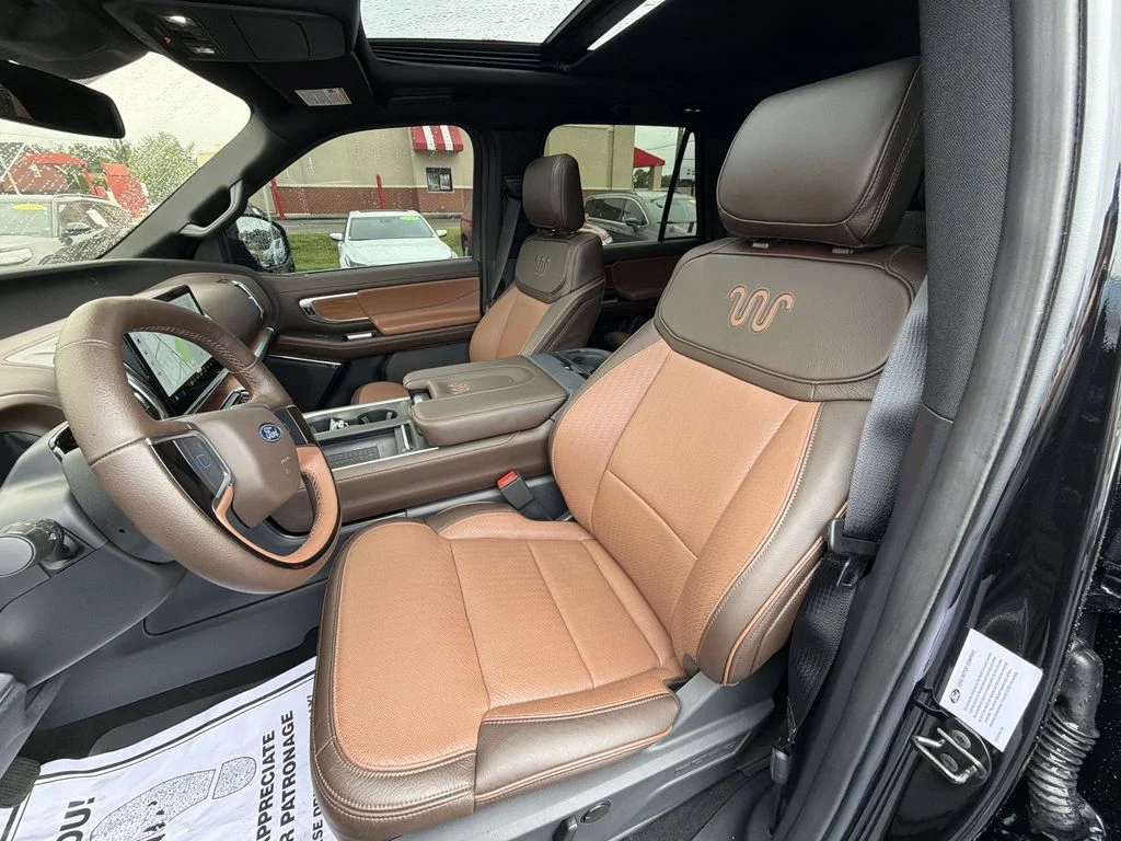 Used 2025 Black Ford King Ranch image 17