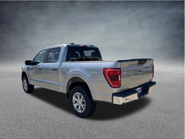 Used 2023 Silver Ford XLT image 16