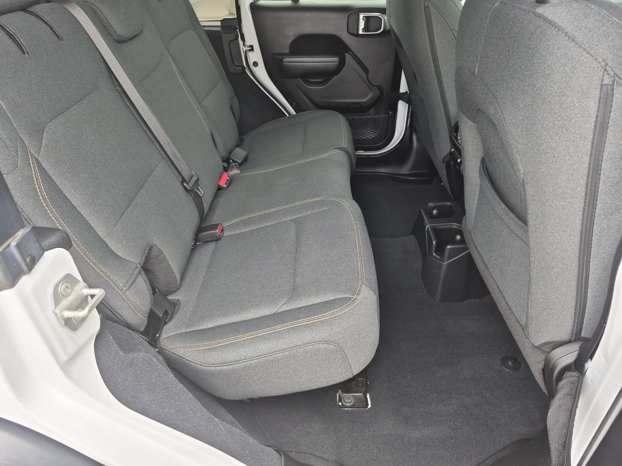 Used 2024 Bright White Clearcoat Jeep Sport S 4WD image 27