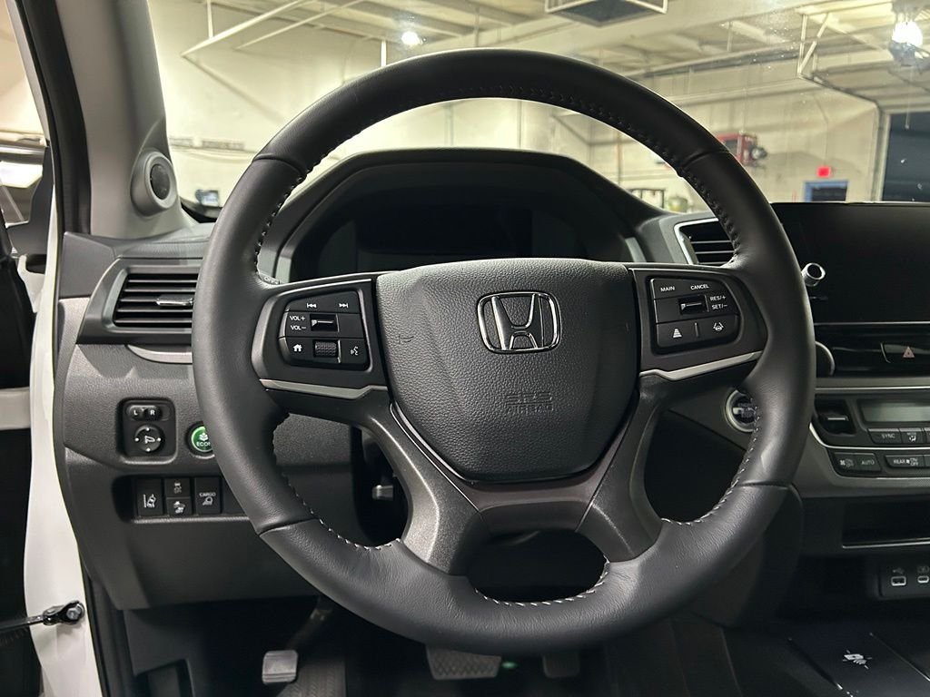 2026 Honda Ridgeline Sport - Photo 16