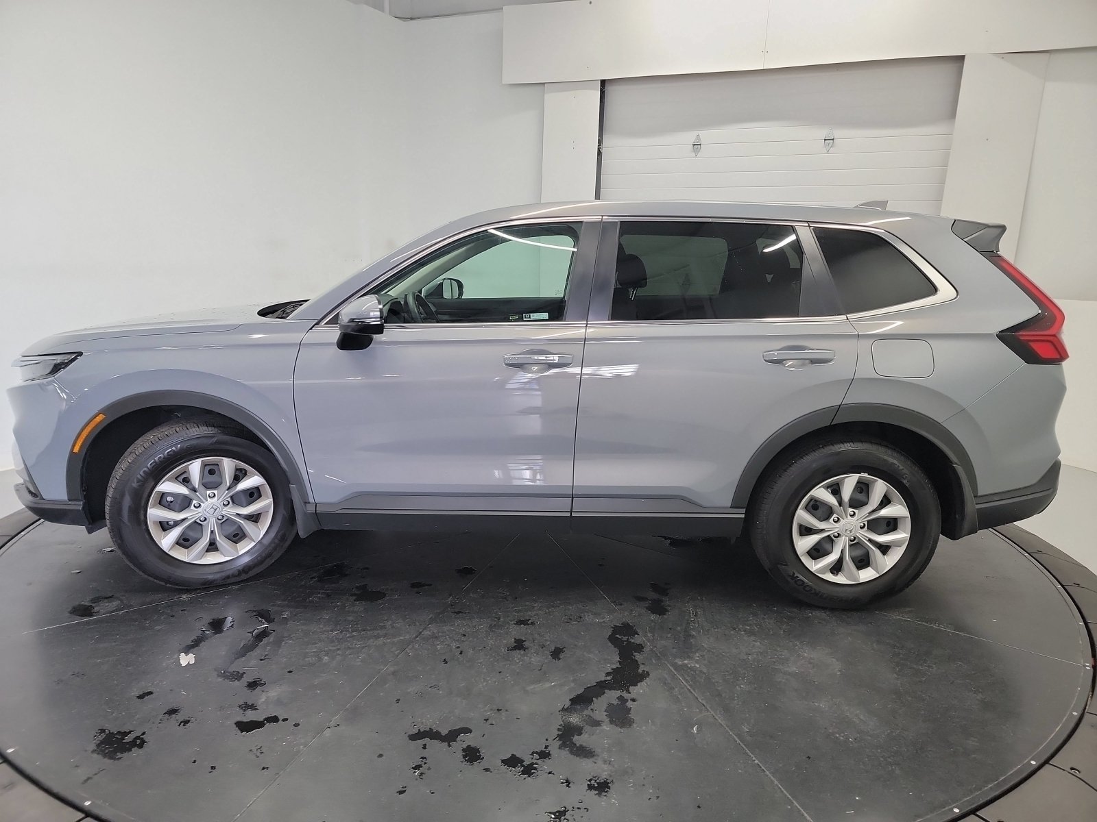 2026 Honda CR-V LX - Photo 5