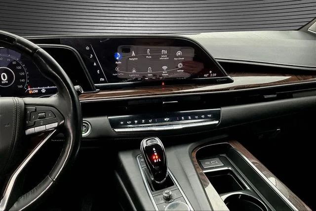 Used 2021 Black Cadillac Sport Platinum image 9