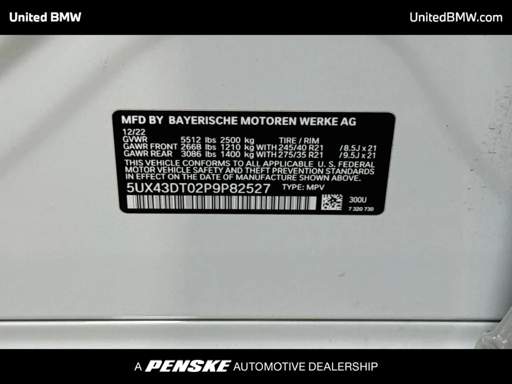 Used 2023 Alpine White BMW M40i image 22