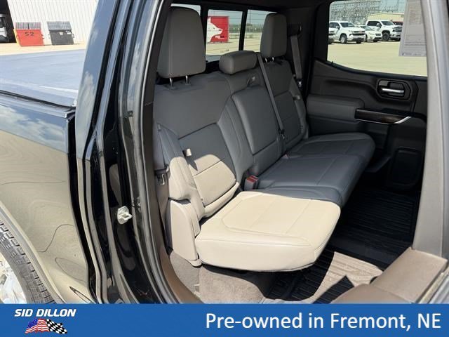 Used 2021 Onyx Black GMC SLT image 9