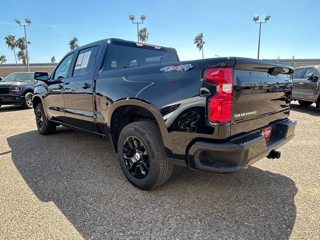 Used 2026 Black Chevrolet RST image 5