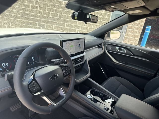 New 2026 Star White Metallic Tri-Coat Ford Tremor® image 19