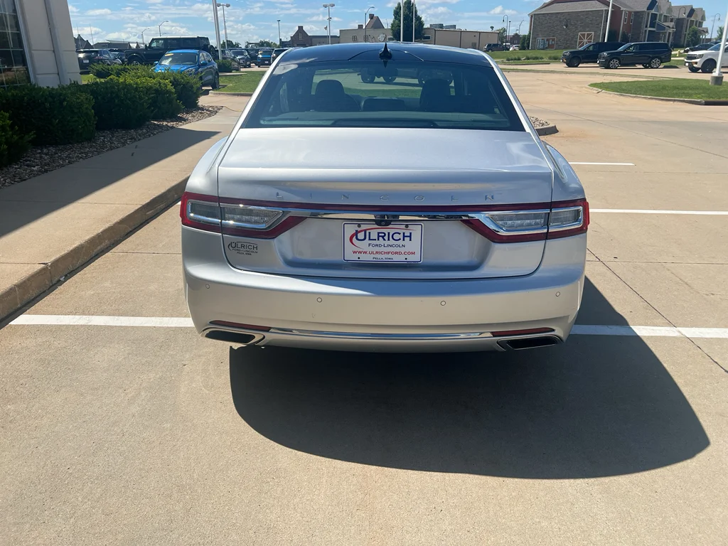 Used 2018 Ingot Silver Metallic Lincoln Reserve image 9