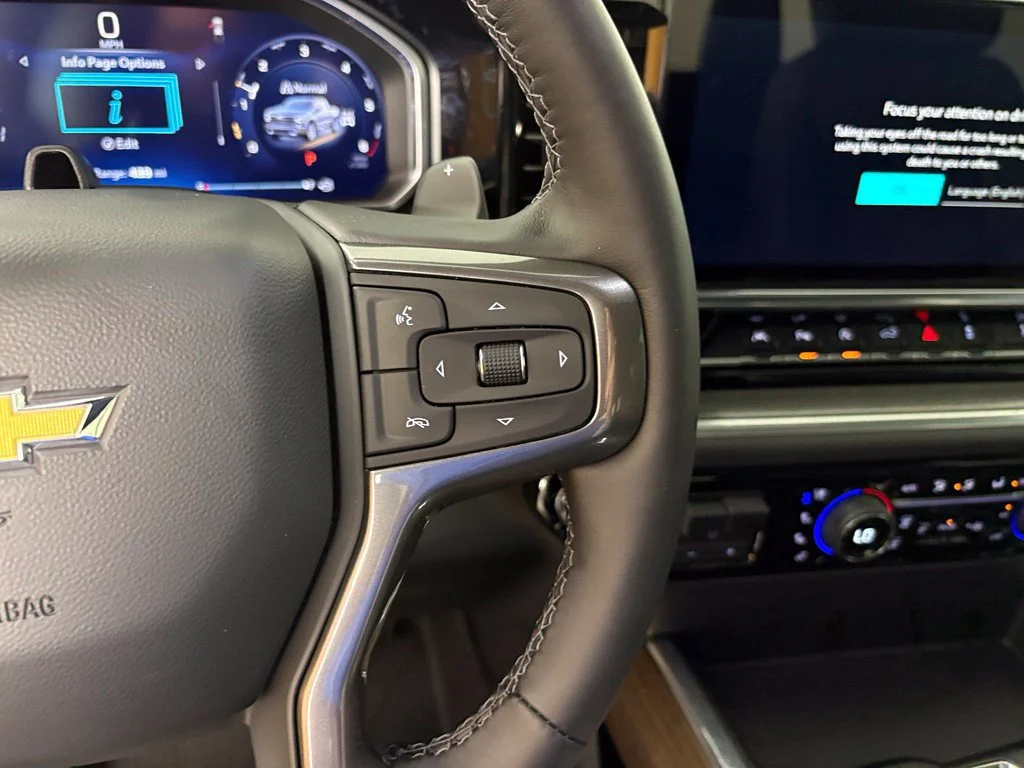 New 2026 Black Chevrolet High Country image 27