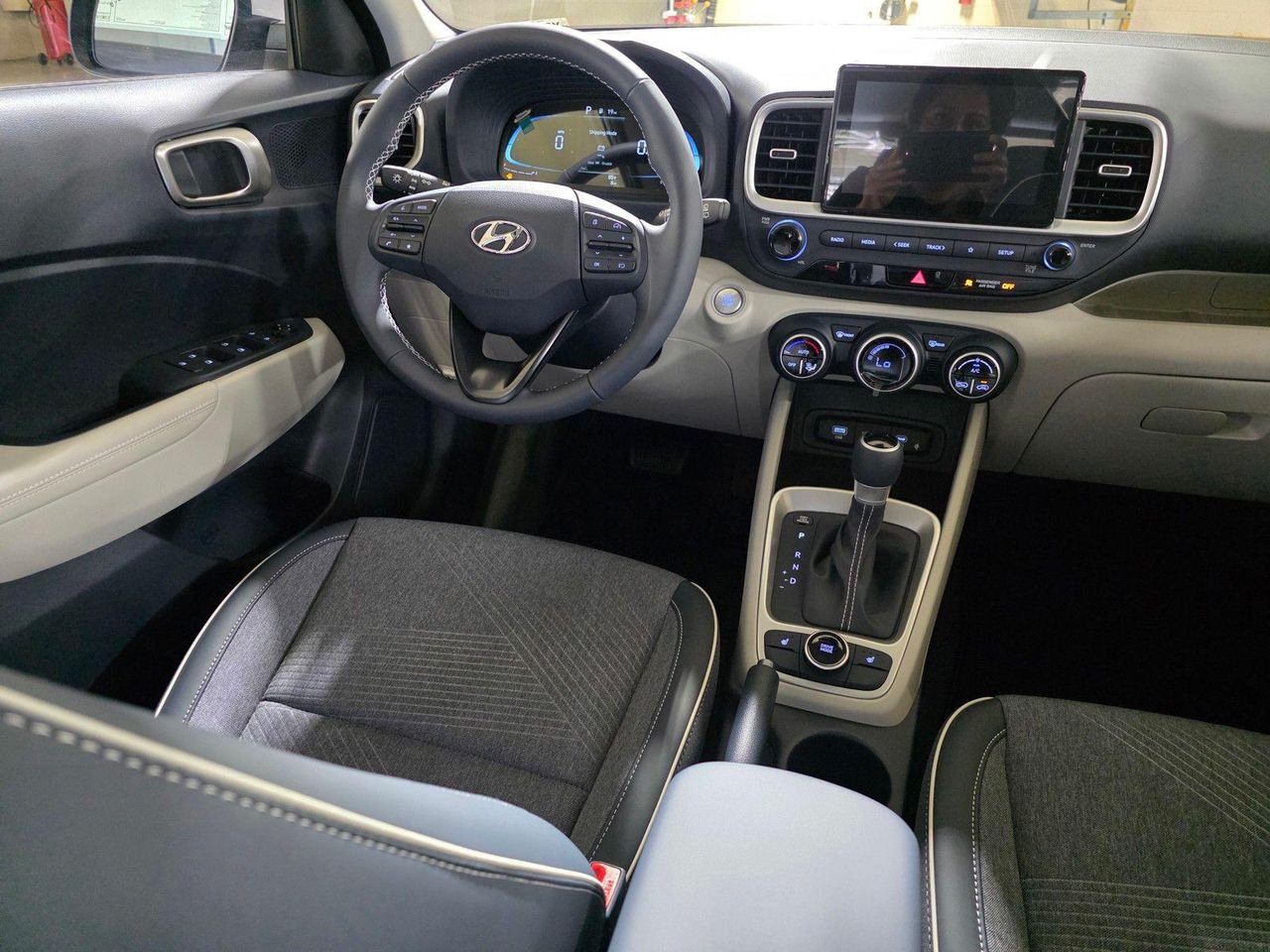 New 2026 Denim w/White Roof Hyundai SEL w/Two-Tone Roof image 19