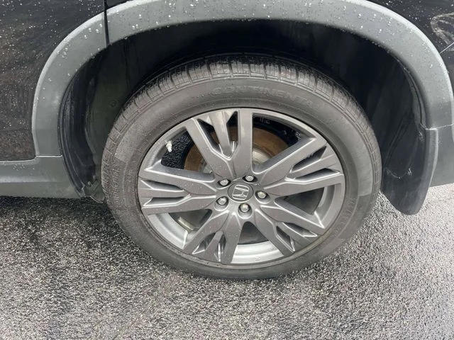 Certified Used 2019 Black Honda EX-L image 11